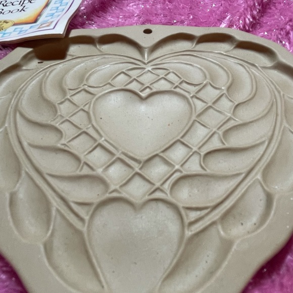 Heart on top of heart cookie mold - Picture 2 of 6